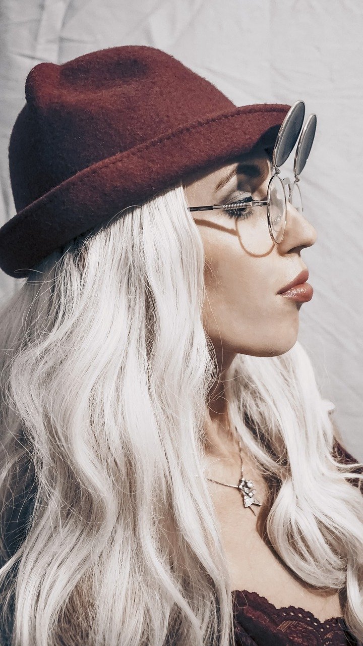 girl, person, glasses-4755130.jpg